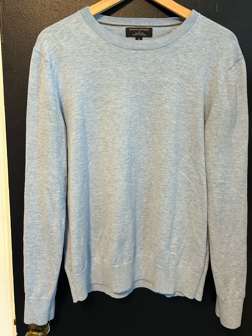 Banana Republic Men’s Pale Blue Crewneck Sweater
